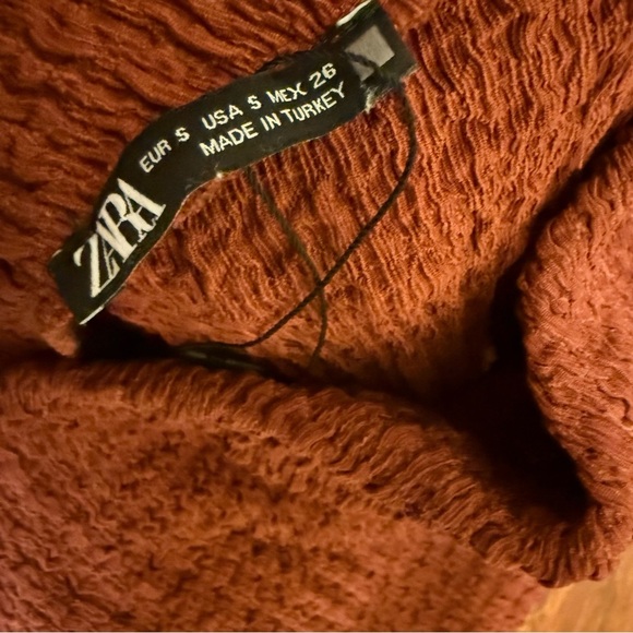 ZARA Mauve Ruched Skirt – Size Small NWOT - Picture 2 of 2